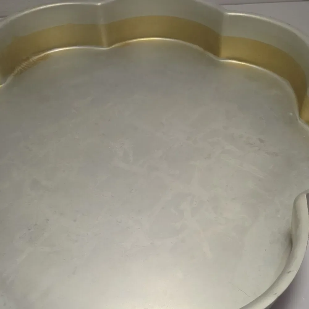 Vintage Wilton Cake Pans 3pc Tiered Set Scalloped Flower Cake Pans 502-2138
